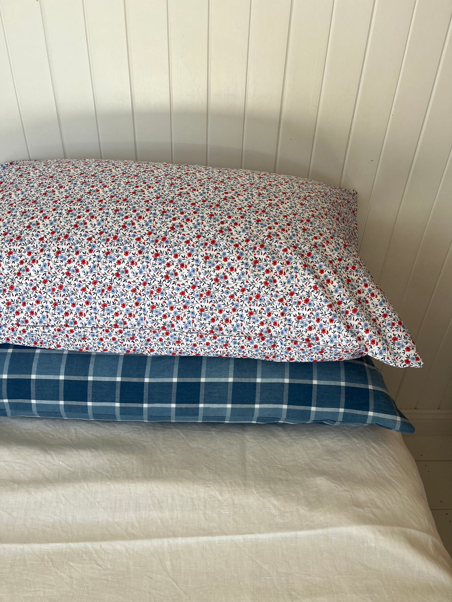 Standard Cotton Pillowcase Set