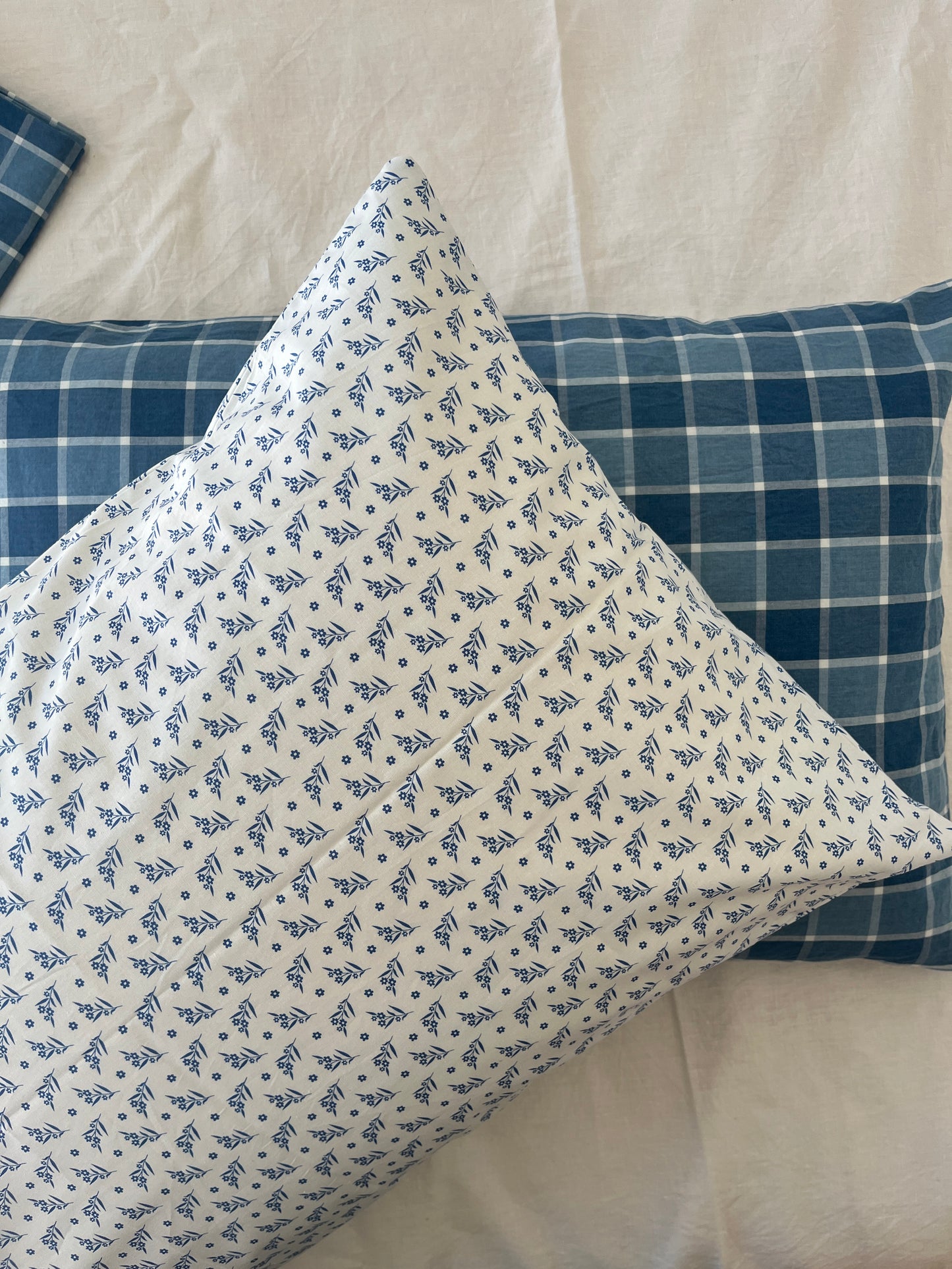 Standard Cotton Pillowcase Set