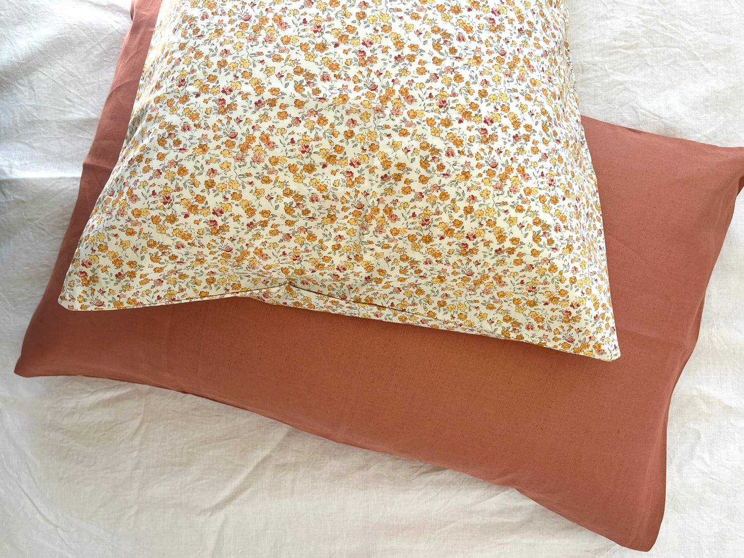 Standard Cotton and Linen Pillowcase Set