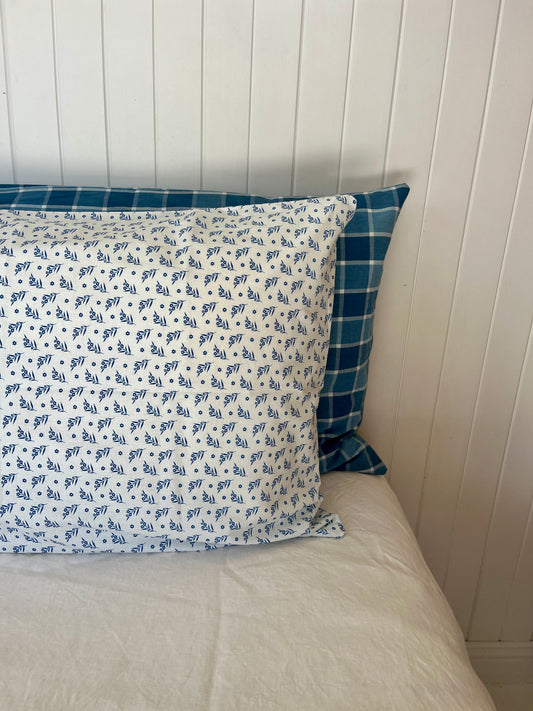 Standard Cotton Pillowcase Set
