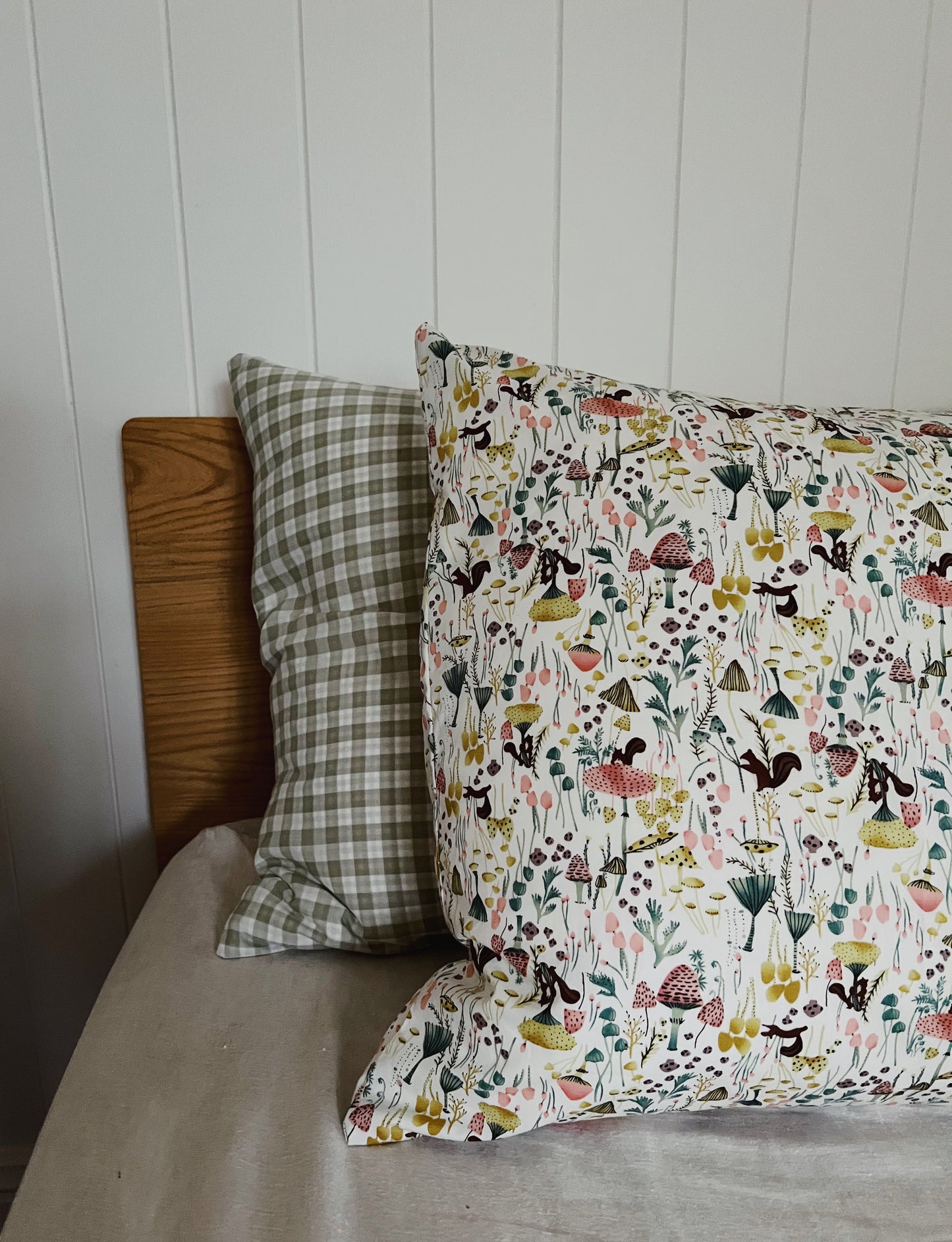 Standard Cotton Pillowcase Set
